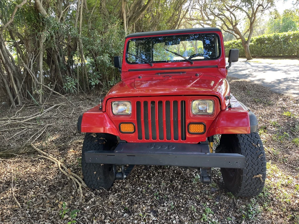 1995 Jeep YJ Wrangler - Image 11 of 31