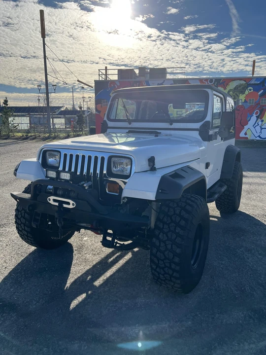 1995 Jeep YJ Wrangler - Image 2 of 31