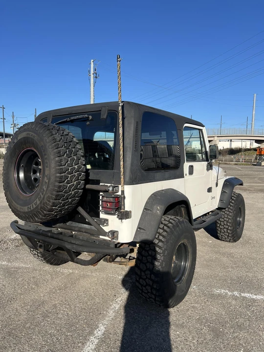 1995 Jeep YJ Wrangler - Image 12 of 31