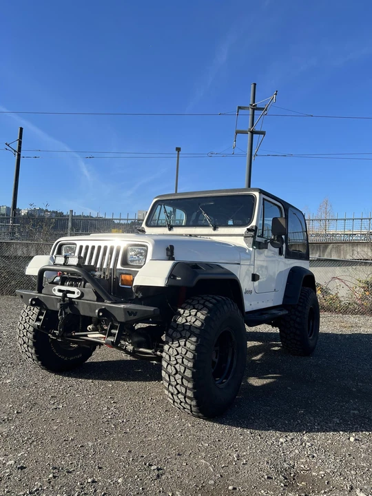 1995 Jeep YJ Wrangler - Image 5 of 31