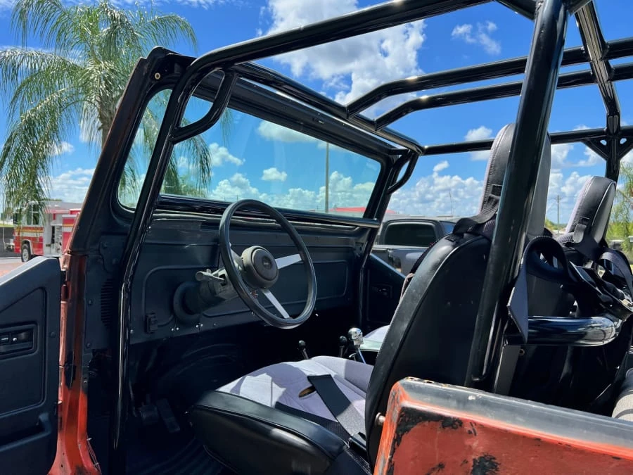 1995 Jeep YJ Wrangler - Image 7 of 27