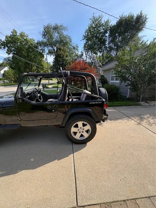 1995 Jeep YJ Wrangler - Image 3 of 20