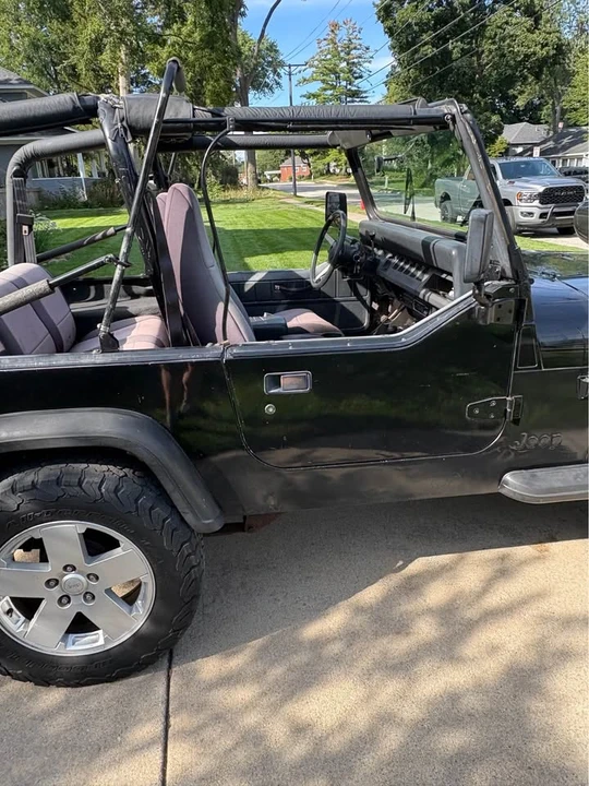 1995 Jeep YJ Wrangler - Image 13 of 20