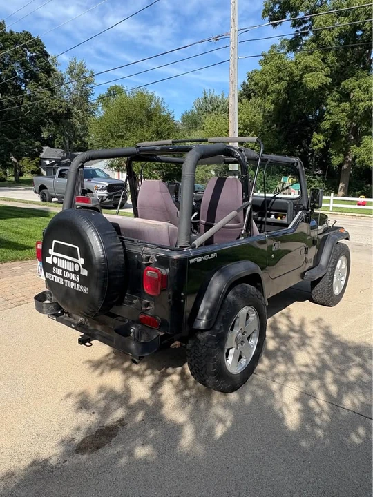 1995 Jeep YJ Wrangler - Image 5 of 20