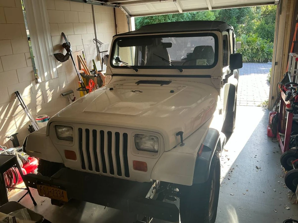 1995 Jeep YJ Wrangler - Image 10 of 10