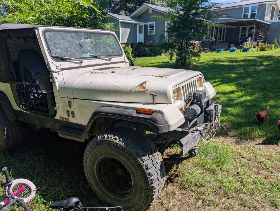 1995 Jeep YJ Wrangler - Image 6 of 7