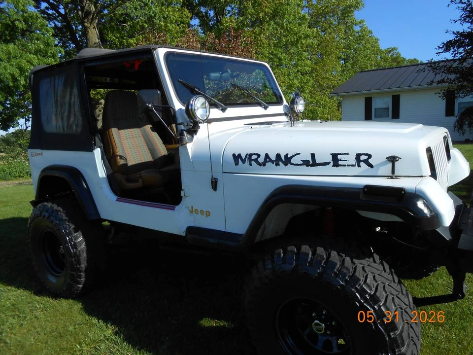 1995 Jeep YJ Wrangler - Image 7 of 8