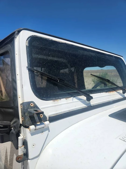 1995 Jeep YJ Wrangler - Image 15 of 15