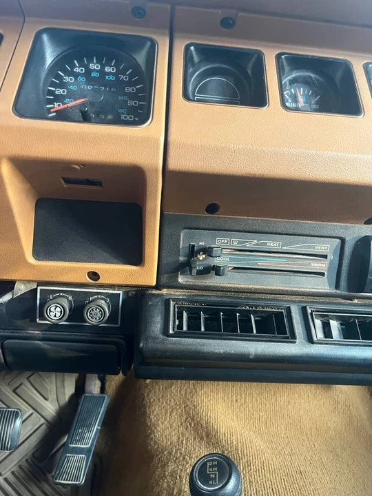1995 Jeep YJ Wrangler - Image 11 of 12