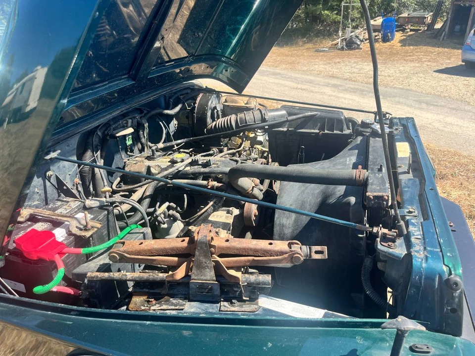 1995 Jeep YJ Wrangler - Image 10 of 12
