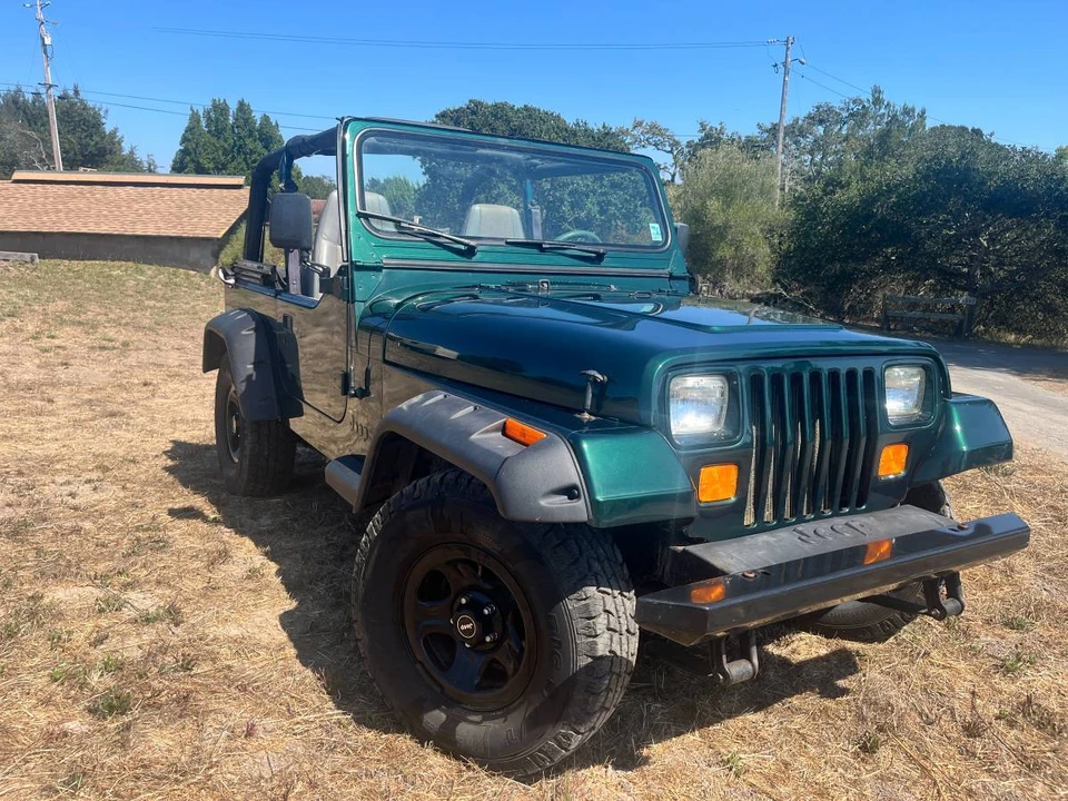 1995 Jeep YJ Wrangler - Image 3 of 12
