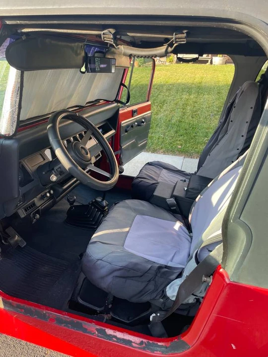 1995 Jeep YJ Wrangler - Image 7 of 11
