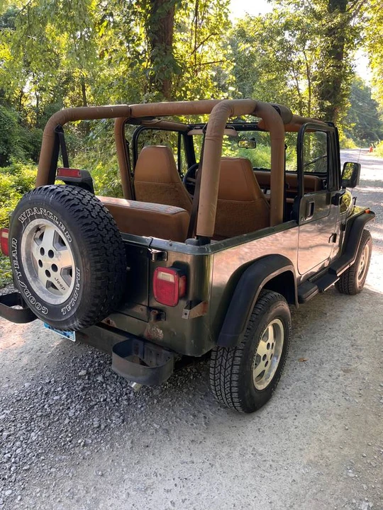 1995 Jeep YJ Wrangler - Image 13 of 13