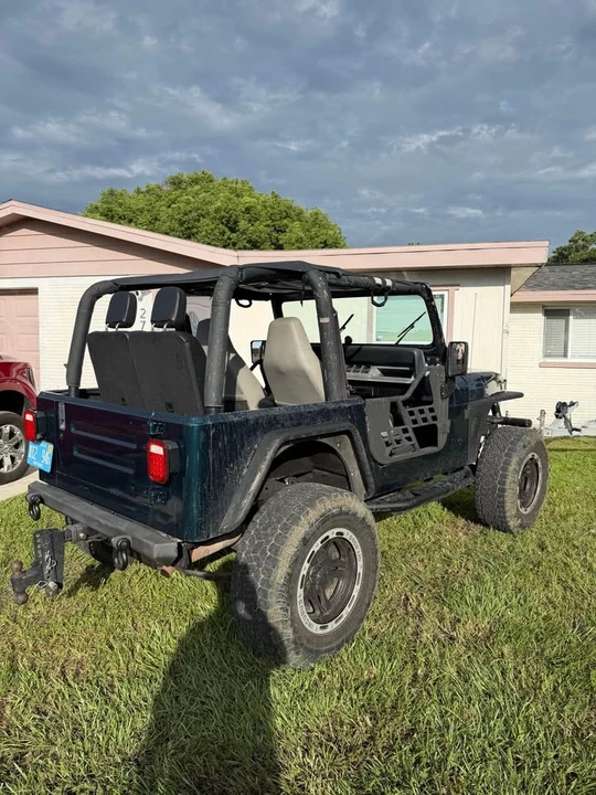 1995 Jeep YJ Wrangler - Image 4 of 7