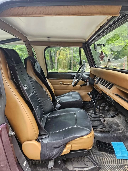 1995 Jeep YJ Wrangler - Image 3 of 4
