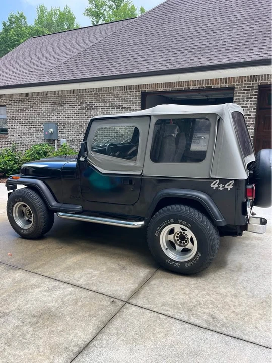 1995 Jeep YJ Wrangler - Image 4 of 7
