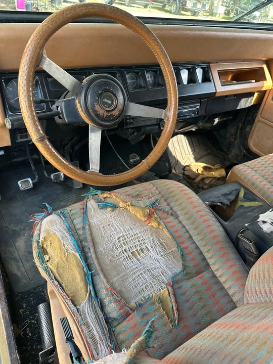 1995 Jeep YJ Wrangler - Image 8 of 8