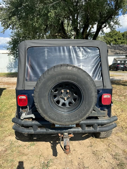 1995 Jeep YJ Wrangler - Image 4 of 8
