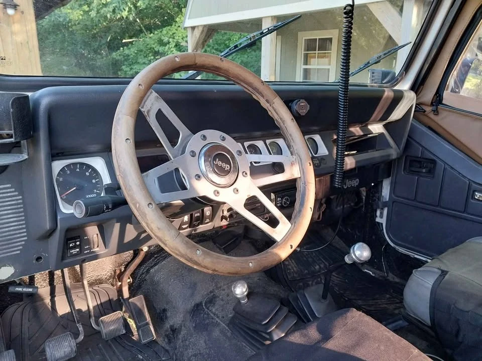 1995 Jeep YJ Wrangler - Image 8 of 8