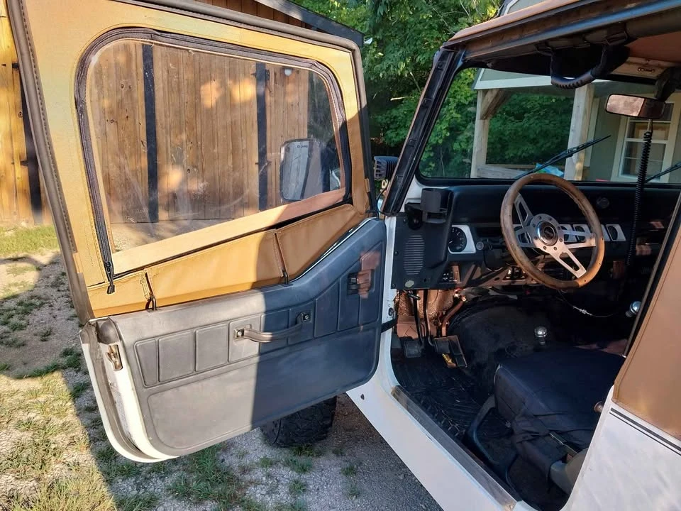 1995 Jeep YJ Wrangler - Image 2 of 11