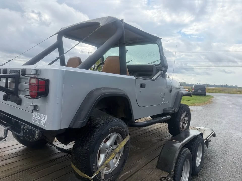 1995 Jeep YJ Wrangler - Image 5 of 19
