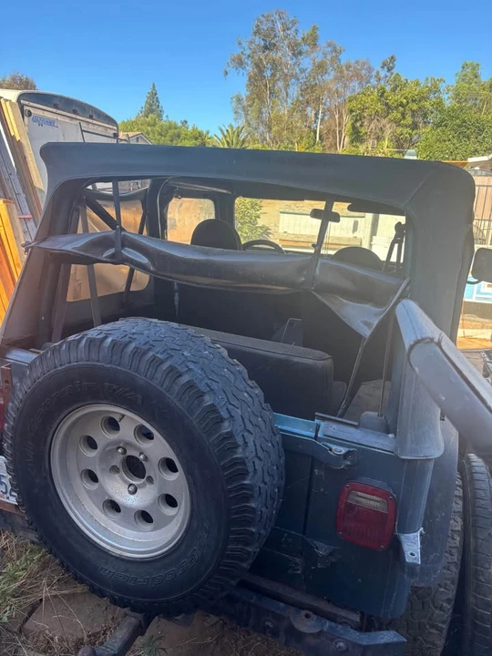1995 Jeep YJ Wrangler - Image 4 of 8