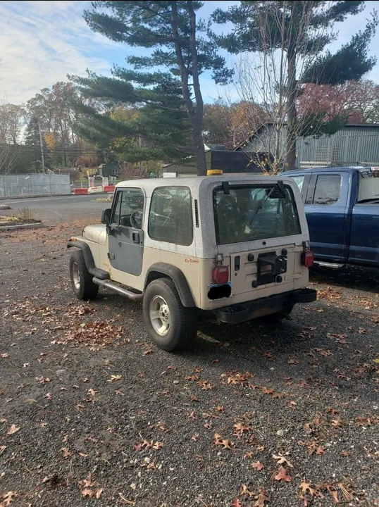 1995 Jeep YJ Wrangler - Image 3 of 16
