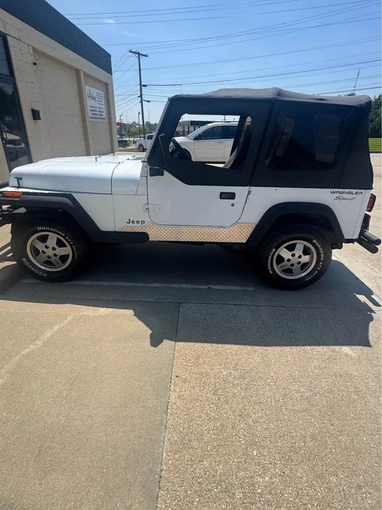 1995 Jeep YJ Wrangler - Image 3 of 11