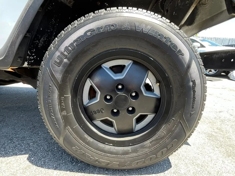 1995 Jeep YJ Wrangler - Image 18 of 18
