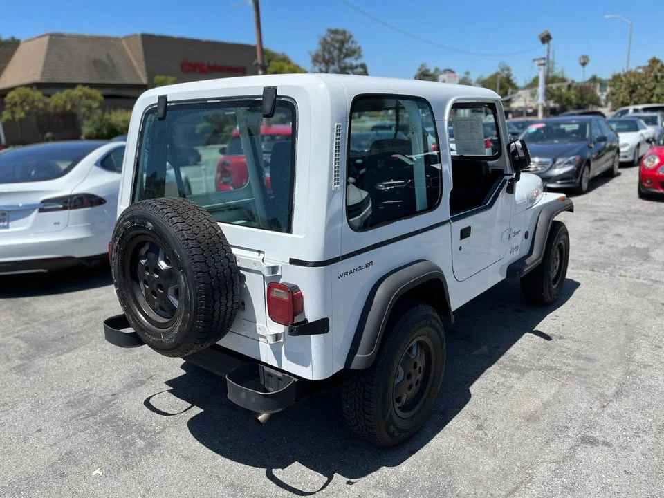 1995 Jeep YJ Wrangler - Image 7 of 18