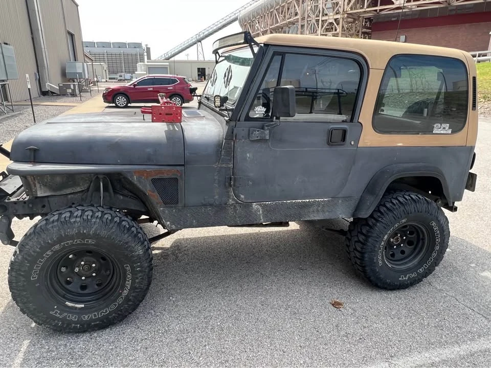 1995 Jeep YJ Wrangler - Image 3 of 9