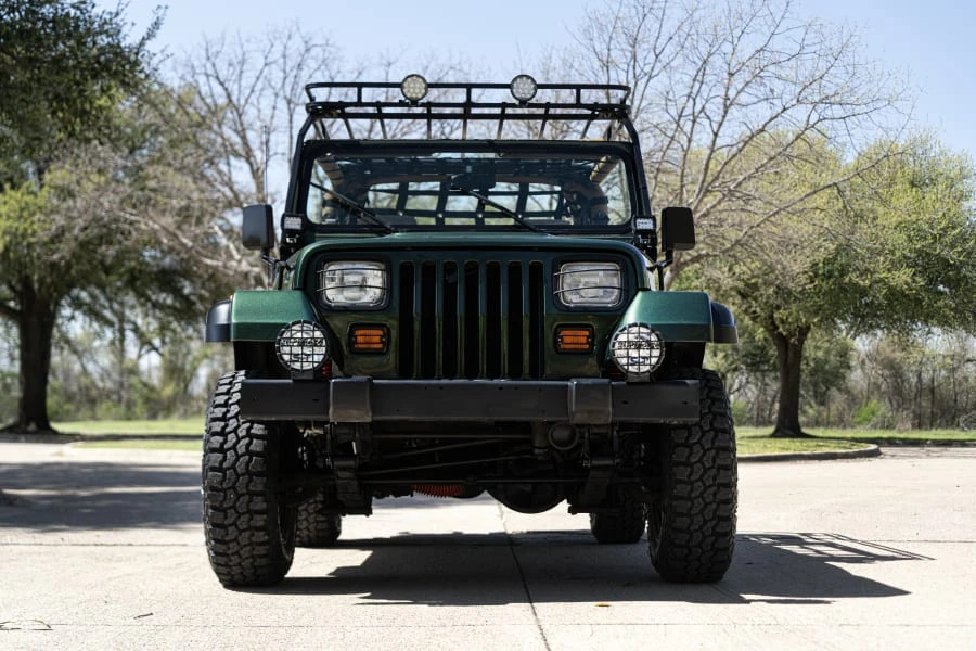1995 Jeep YJ Wrangler - Image 3 of 31