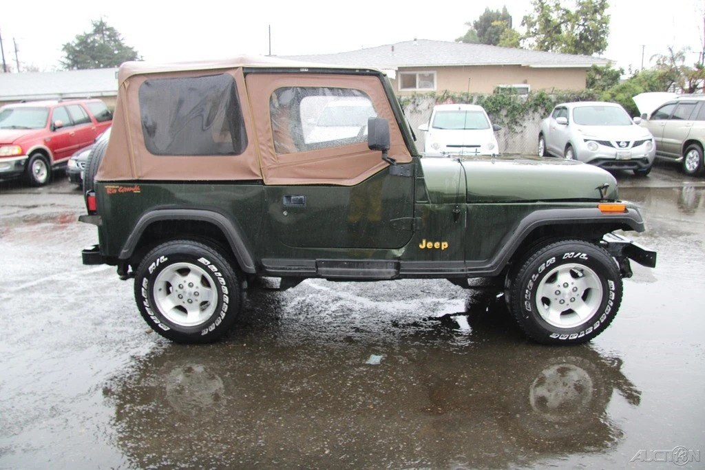 1995 Jeep YJ Wrangler - Image 7 of 21