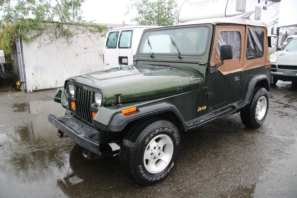 1995 Jeep YJ Wrangler - Image 2 of 21