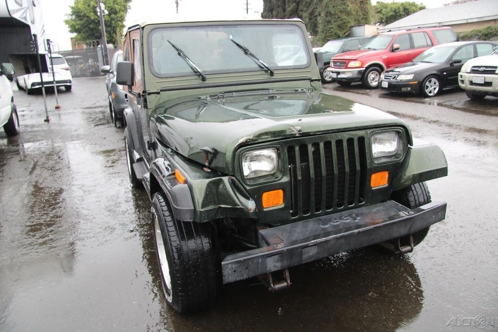 1995 Jeep YJ Wrangler - Image 9 of 21
