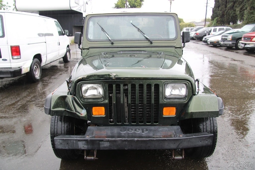 1995 Jeep YJ Wrangler - Image 10 of 21