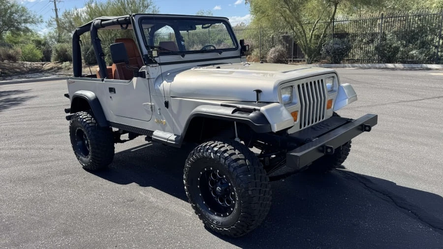 1995 Jeep YJ Wrangler - Image 6 of 12