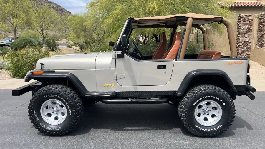 1995 Jeep YJ Wrangler - Image 6 of 12