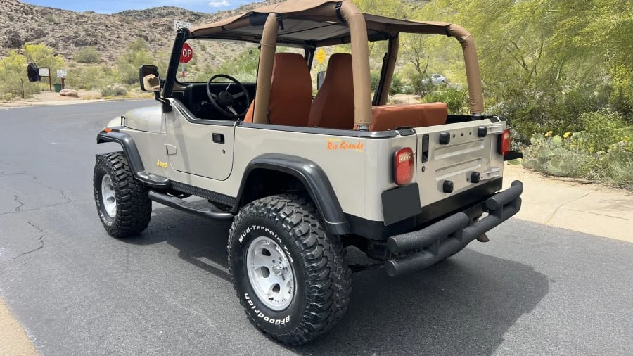 1995 Jeep YJ Wrangler - Image 5 of 12