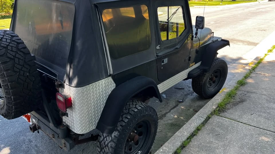 1995 Jeep YJ Wrangler - Image 7 of 7