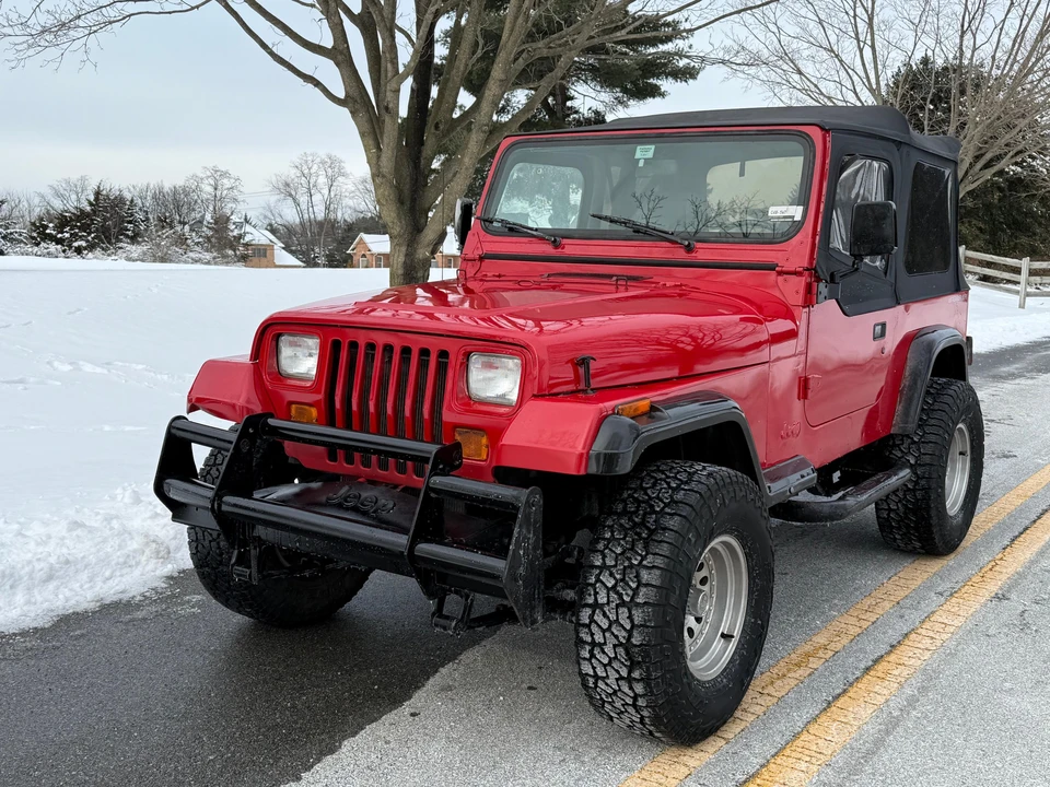 1995 Jeep YJ Wrangler - Image 22 of 31