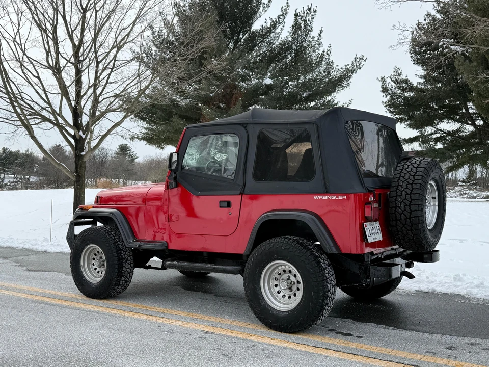 1995 Jeep YJ Wrangler - Image 27 of 31