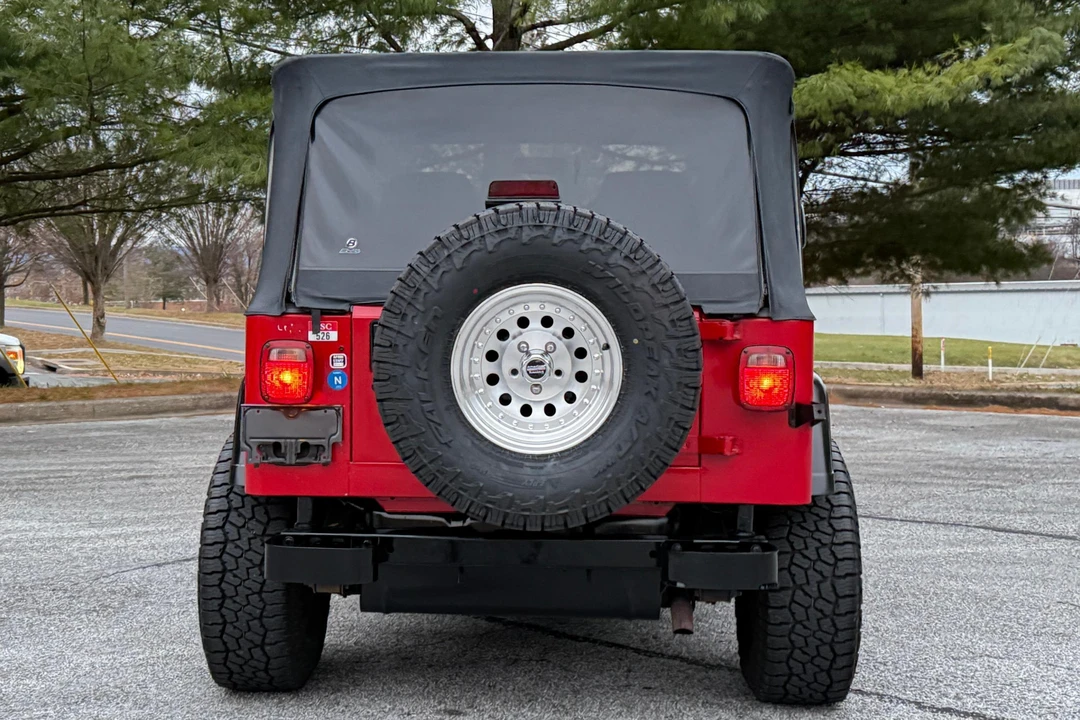 1995 Jeep YJ Wrangler - Image 5 of 31