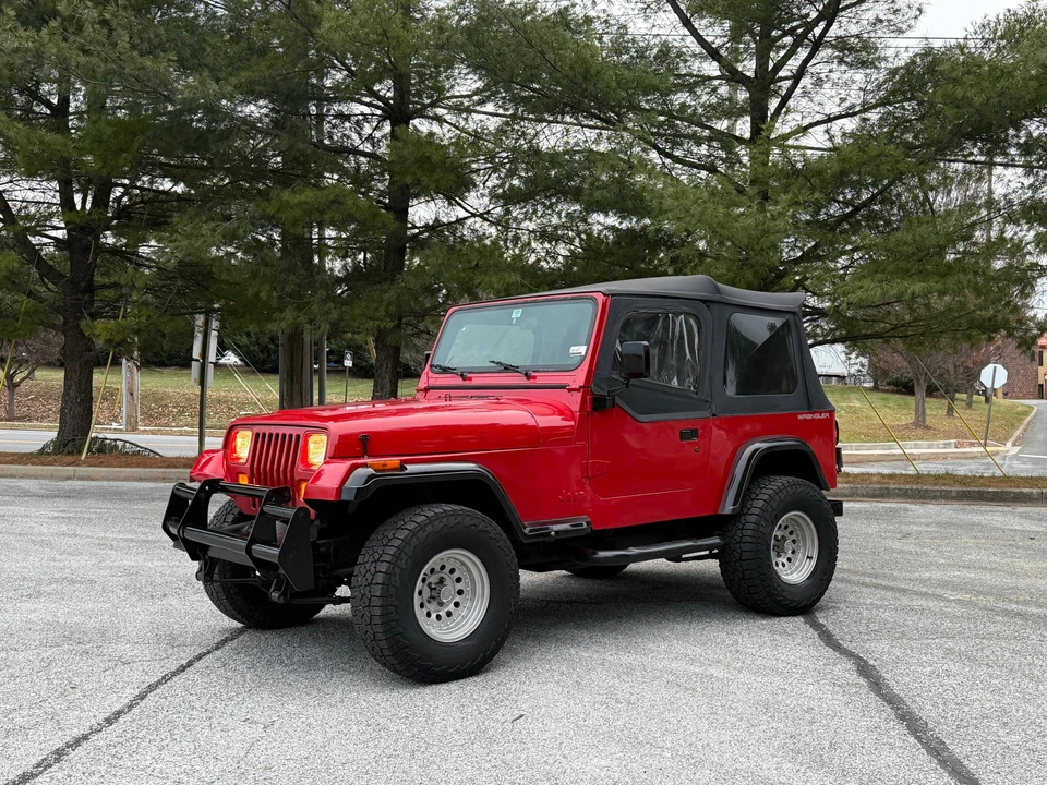 1995 Jeep YJ Wrangler - Image 8 of 31