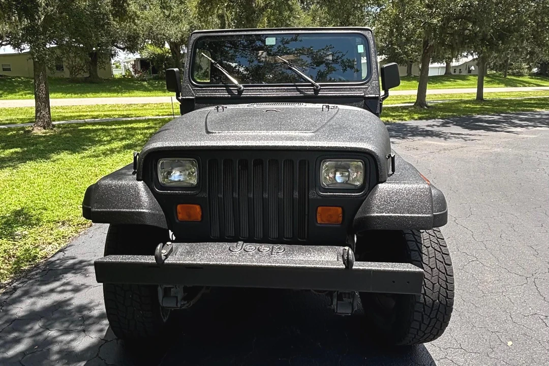 1995 Jeep YJ Wrangler - Image 2 of 31