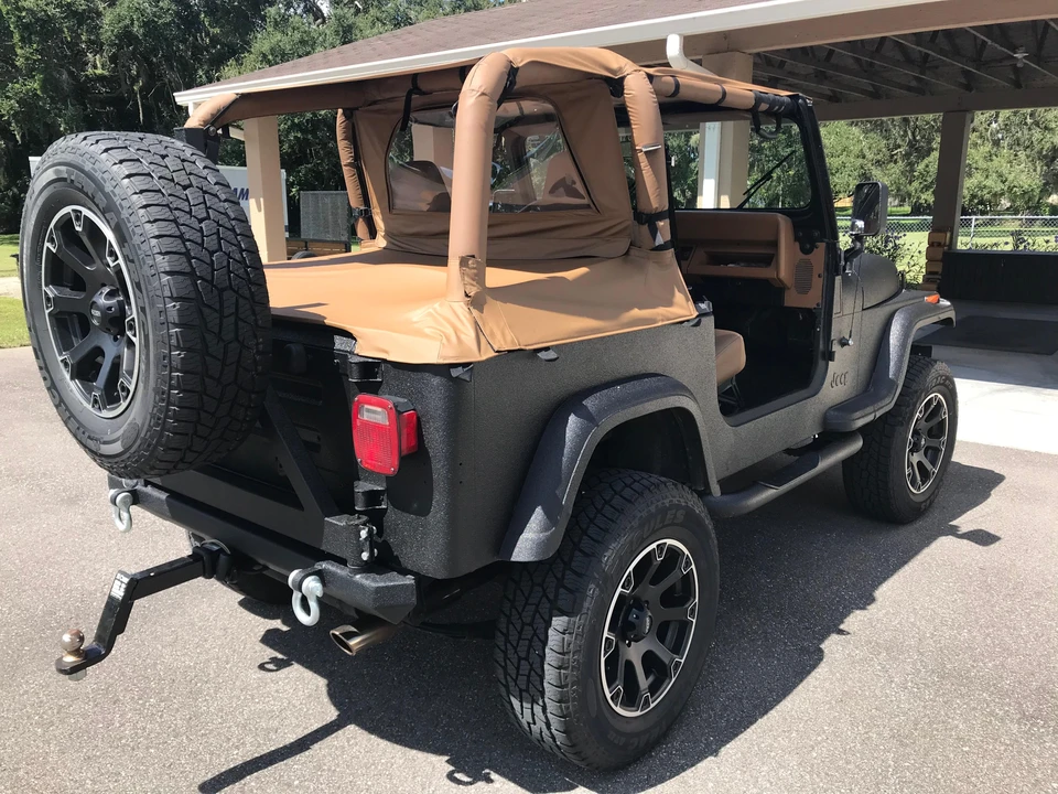 1995 Jeep YJ Wrangler - Image 7 of 31