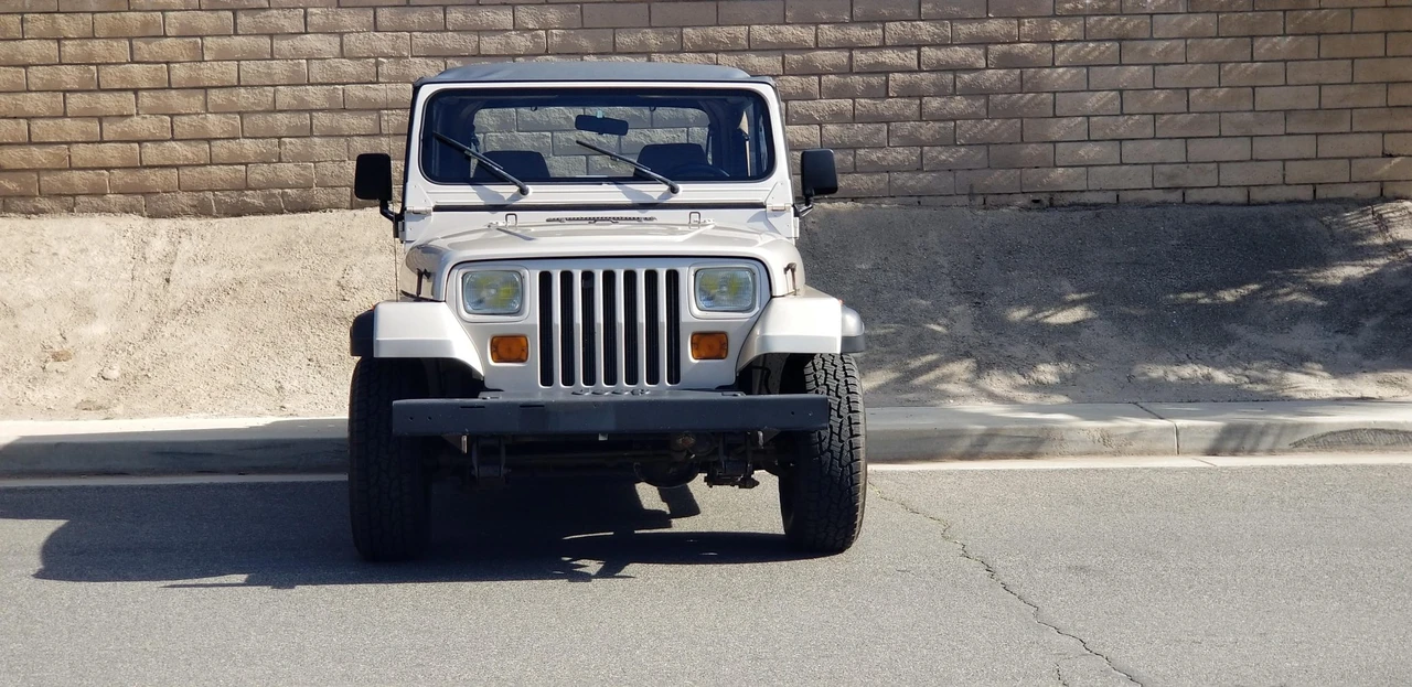 1995 Jeep YJ Wrangler - Image 6 of 31