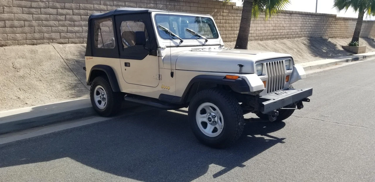 1995 Jeep YJ Wrangler - Image 11 of 31
