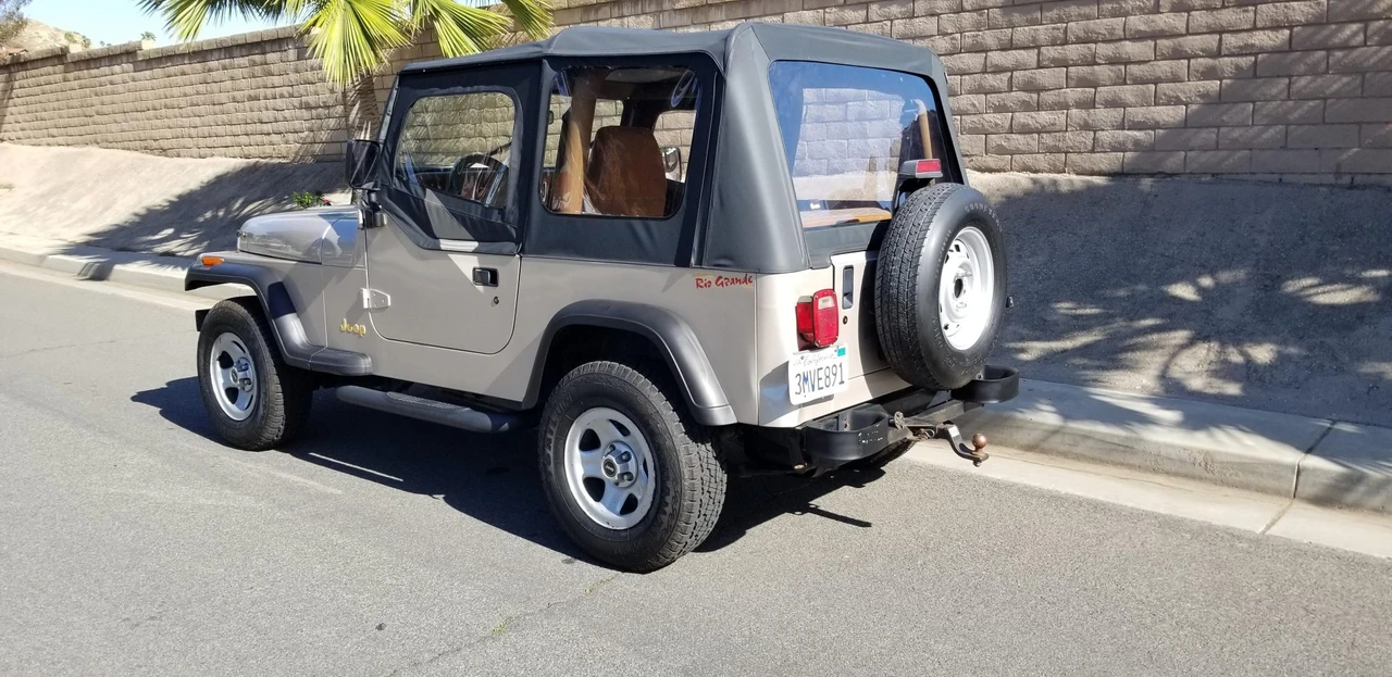 1995 Jeep YJ Wrangler - Image 21 of 31