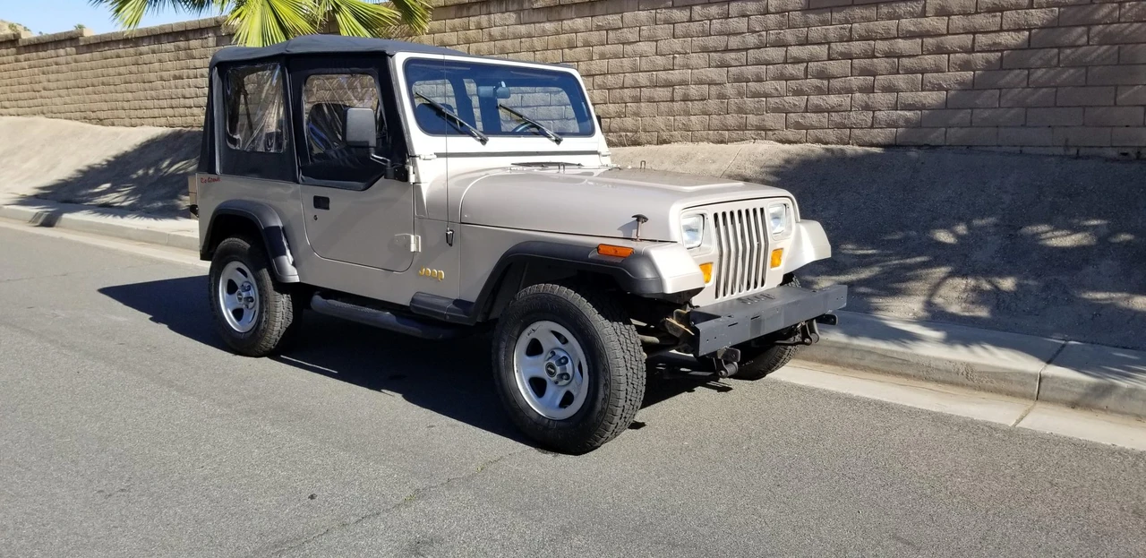 1995 Jeep YJ Wrangler - Image 9 of 31